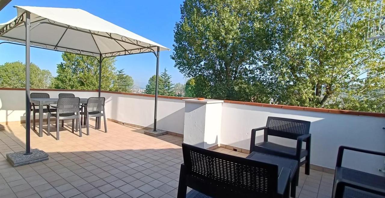 La Casa Di Roberto Acomodação com café da manhã Madonna Della Pace Exterior foto