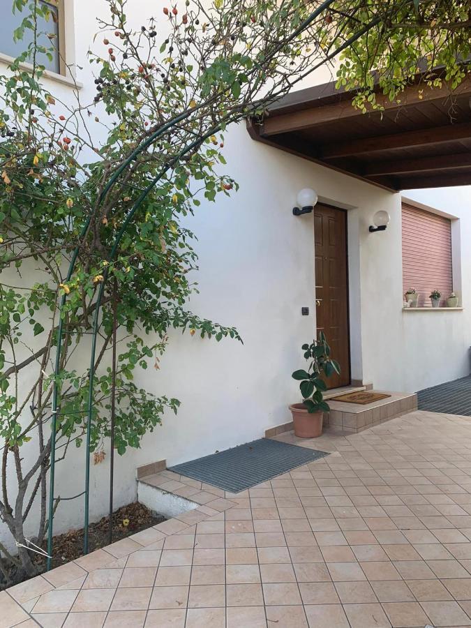 La Casa Di Roberto Acomodação com café da manhã Madonna Della Pace Exterior foto